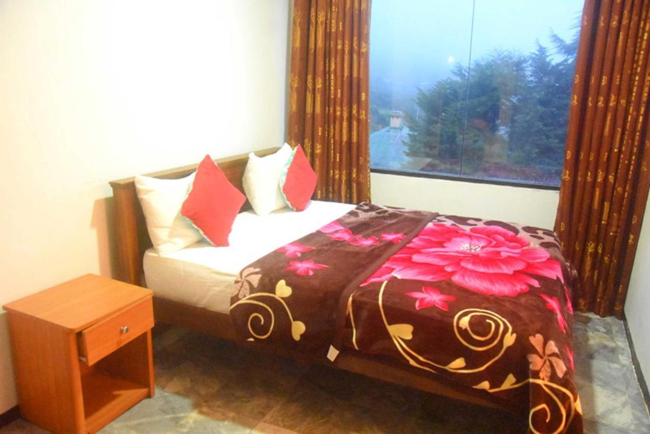 Unique View Nuwaraeliya Hotel Nuwara Eliya Exterior foto